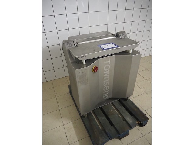 Townsend - afbeelding 1 van  10