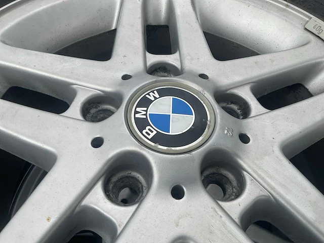 Toyo autoband met bmw velg 195/65 r15 (4x) - afbeelding 4 van  6