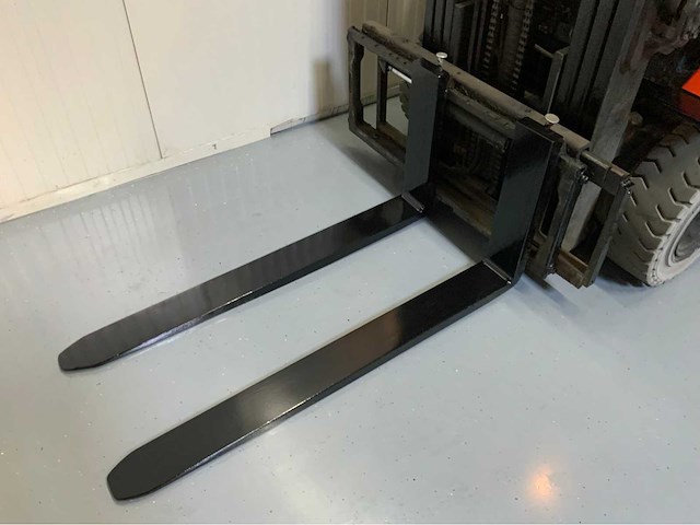 Toyota - - 7fb25 - vorkheftruck - afbeelding 11 van  16