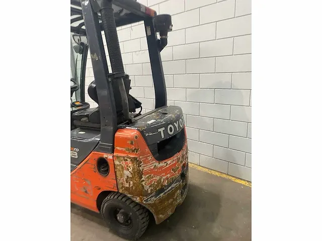 Toyota - 02-8fdf18 - vorkheftruck - 2018 - afbeelding 13 van  14