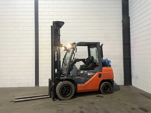 Toyota - 02-8fg30 - vorkheftruck - 2012 - afbeelding 12 van  19