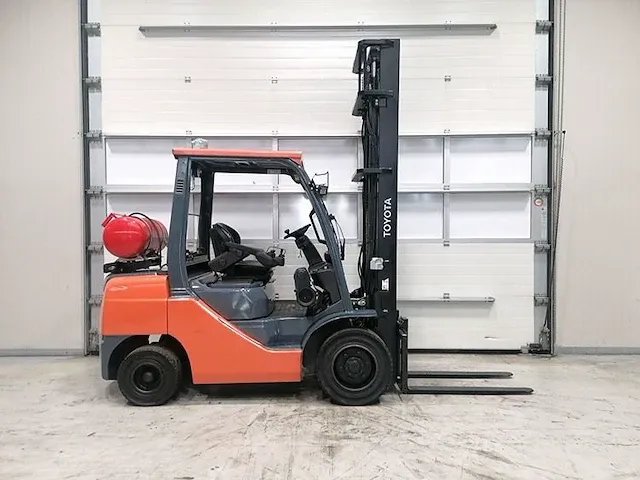 Toyota - 02-8fgf30 - vorkheftruck - afbeelding 6 van  10