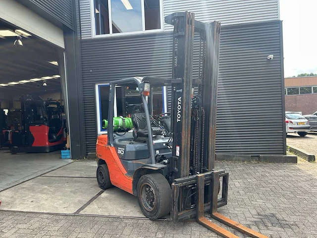 Toyota - 02-8fgf30 - vorkheftruck - afbeelding 4 van  9