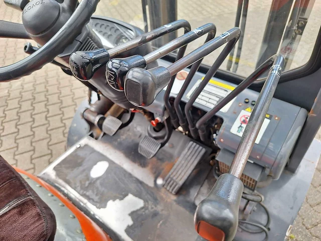 Toyota - 1995 - 02 6fgf30 - vorkheftruck - afbeelding 9 van  11