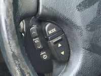 Toyota - 2002 - avensis - 2.0-16v executive - afbeelding 2 van  14