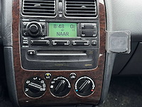 Toyota - 2002 - avensis - 2.0-16v executive - afbeelding 4 van  14