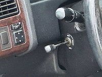 Toyota - 2002 - avensis - 2.0-16v executive - afbeelding 14 van  14