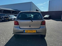 Toyota - 2003 - yaris - 1.0 vvt-i terra mmt - sf-779-t - afbeelding 8 van  11