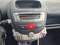Toyota - 2006 - aygo - 1.0-12v - 79-sl-nv - afbeelding 2 van  11