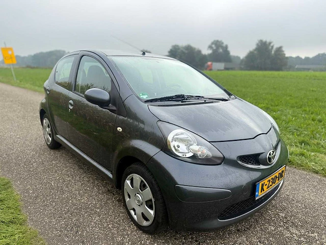 Toyota - 2007 - aygo - 1.0-12v - k-230-dr - afbeelding 4 van  10
