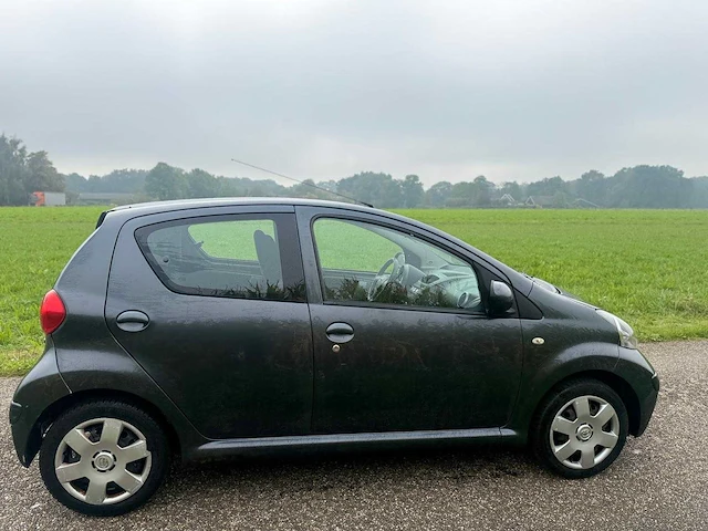 Toyota - 2007 - aygo - 1.0-12v - k-230-dr - afbeelding 5 van  10