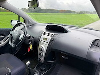 Toyota - 2007 - yaris - 1.3 vvti sol - 82-xl-gx - afbeelding 12 van  12