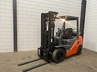Toyota - 2008 - 8fgf25 - vorkheftruck - afbeelding 1 van  14