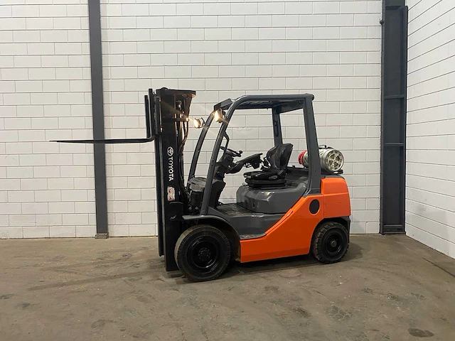 Toyota - 2008 - 8fgf25 - vorkheftruck - afbeelding 10 van  14
