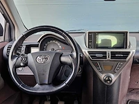 Toyota - 2009 - iq - 1.0 vvti aspiration - 45-hpd-3 - afbeelding 17 van  24