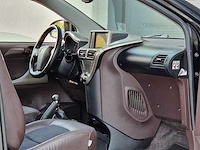 Toyota - 2009 - iq - 1.0 vvti aspiration - 45-hpd-3 - afbeelding 21 van  24