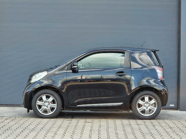 Toyota - 2009 - iq - 1.0 vvti aspiration - 45-hpd-3 - afbeelding 6 van  24