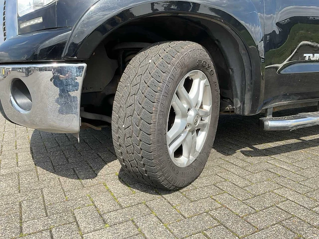 Toyota - 2011 - tundra - 5.7 v8 double cab - personenauto - afbeelding 33 van  35