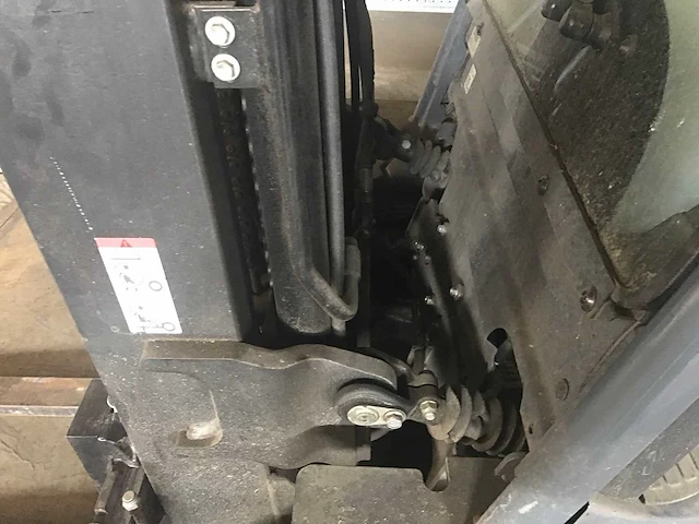 Toyota - 2017 - 06-8-fgj-35-f - vorkheftruck - afbeelding 2 van  19