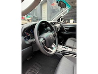 Toyota - 2025 - fortunner - personenauto - afbeelding 15 van  30