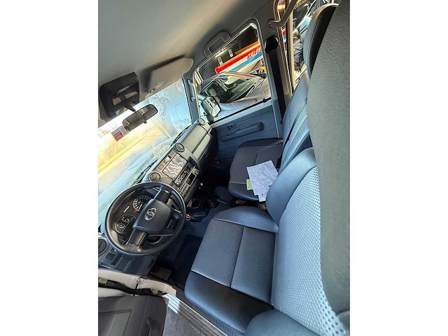 Toyota - 2025 - hzj78 - personenauto - afbeelding 21 van  29