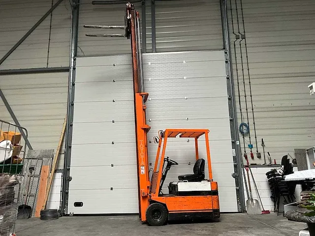 Toyota - 2fbe13 - vorkheftruck - afbeelding 11 van  17