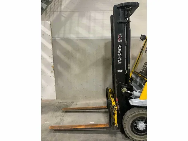 Toyota - 42-7-fgf25 e911 - vorkheftruck - afbeelding 3 van  12