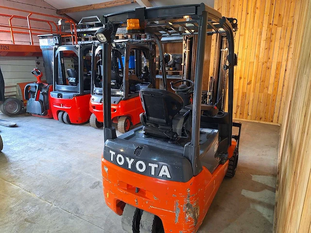 Toyota - 8 fbe 20t - vorkheftruck - afbeelding 11 van  15