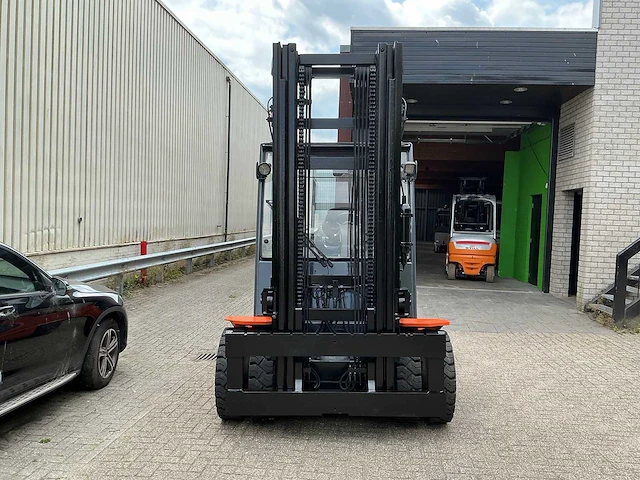 Toyota - 8fbmht85 - vorkheftrucks - 2011 - afbeelding 10 van  12