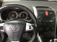 Toyota - auris - 1.3 comfort - 81-ltd-7 - afbeelding 2 van  18