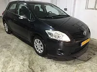 Toyota - auris - 1.3 comfort - 81-ltd-7 - afbeelding 16 van  18