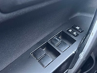 Toyota - auris - 1.8 hybrid aspiration - car - 2013 - afbeelding 2 van  25