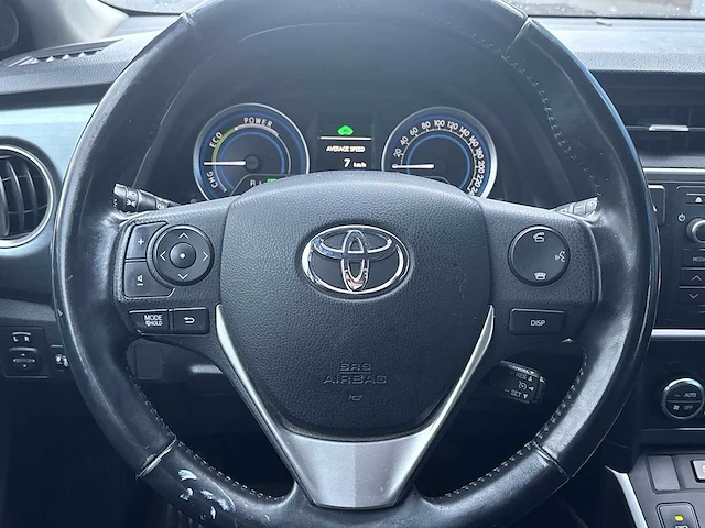 Toyota - auris - 1.8 hybrid aspiration - car - 2013 - afbeelding 4 van  25