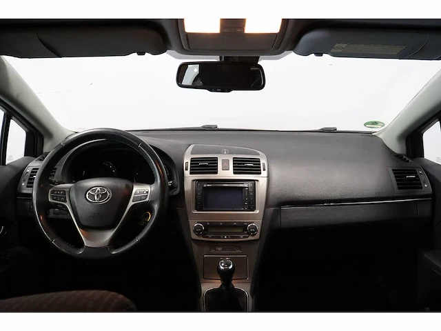 Toyota - avensis wagon - 2.0 d-4d business - car - afbeelding 2 van  17