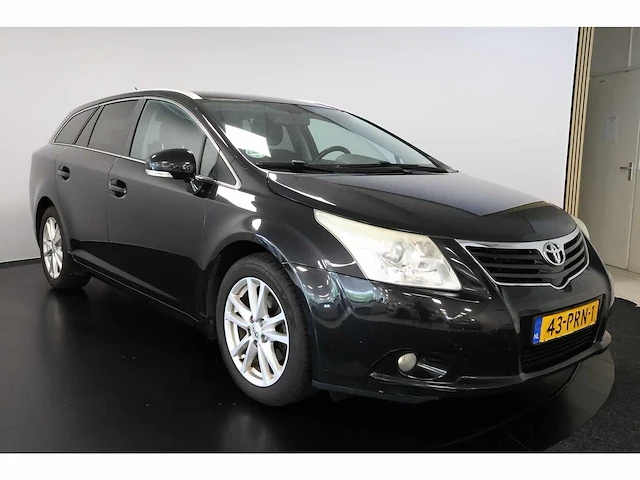 Toyota - avensis wagon - 2.0 d-4d business - car - afbeelding 11 van  17