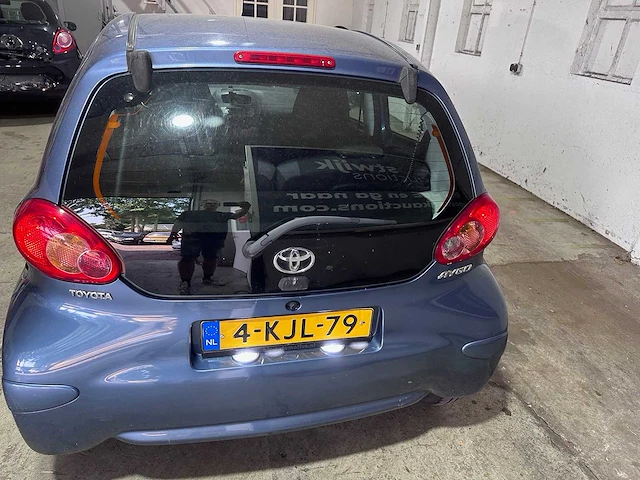 Toyota - aygo - 1.0-12v - 4-kjl-79 - afbeelding 15 van  20
