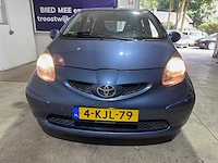 Toyota - aygo - 1.0-12v - 4-kjl-79 - afbeelding 18 van  20