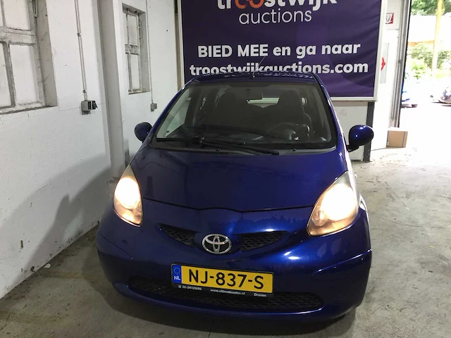 Toyota - aygo - 1.0-12v - nj-837-s - afbeelding 21 van  22