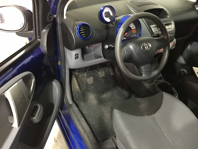 Toyota - aygo - 1.0-12v - nj-837-s - afbeelding 22 van  22