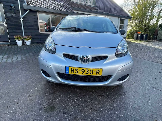 Toyota - aygo - 1.0-12v access - personenauto - afbeelding 14 van  21