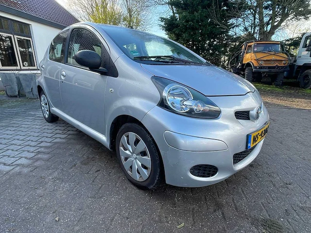 Toyota - aygo - 1.0-12v access - personenauto - afbeelding 1 van  21