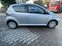 Toyota - aygo - 1.0-12v access - personenauto - afbeelding 5 van  21