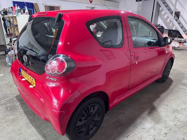 Toyota - aygo - 1.0-12v aspir. green - z-757-gs - afbeelding 12 van  16