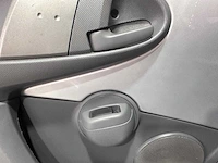 Toyota - aygo - 1.0-12v comfort - 32-jxv-1 - afbeelding 4 van  20