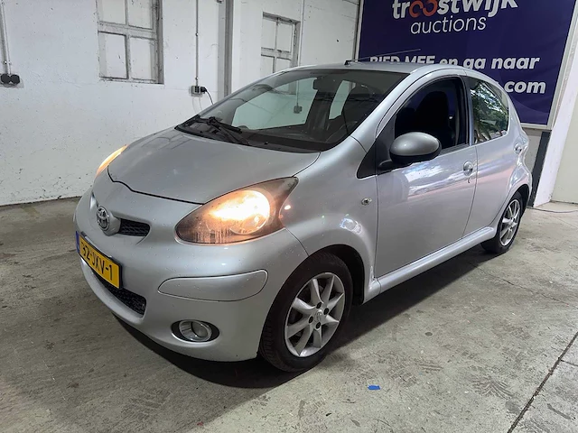Toyota - aygo - 1.0-12v comfort - 32-jxv-1 - afbeelding 1 van  20