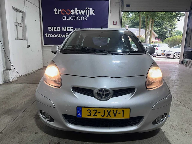 Toyota - aygo - 1.0-12v comfort - 32-jxv-1 - afbeelding 18 van  20