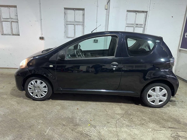 Toyota - aygo - 1.0-12v cool - 86-pld-5 - afbeelding 10 van  17