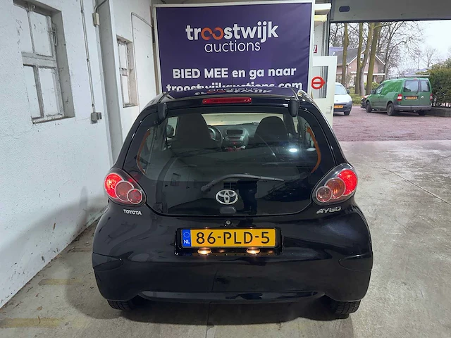 Toyota - aygo - 1.0-12v cool - 86-pld-5 - afbeelding 12 van  17