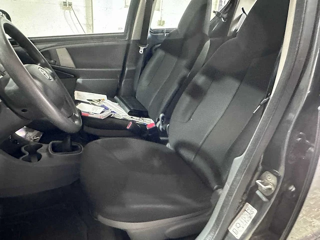 Toyota - aygo - 1.0-12v now - 07-tfn-2 - afbeelding 5 van  17