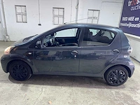 Toyota - aygo - 1.0-12v now - 07-tfn-2 - afbeelding 10 van  17